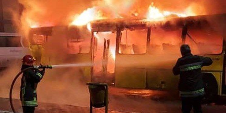 آتش گرفتن دو اتوبوس حمل و نقل عمومی در شهر قدس