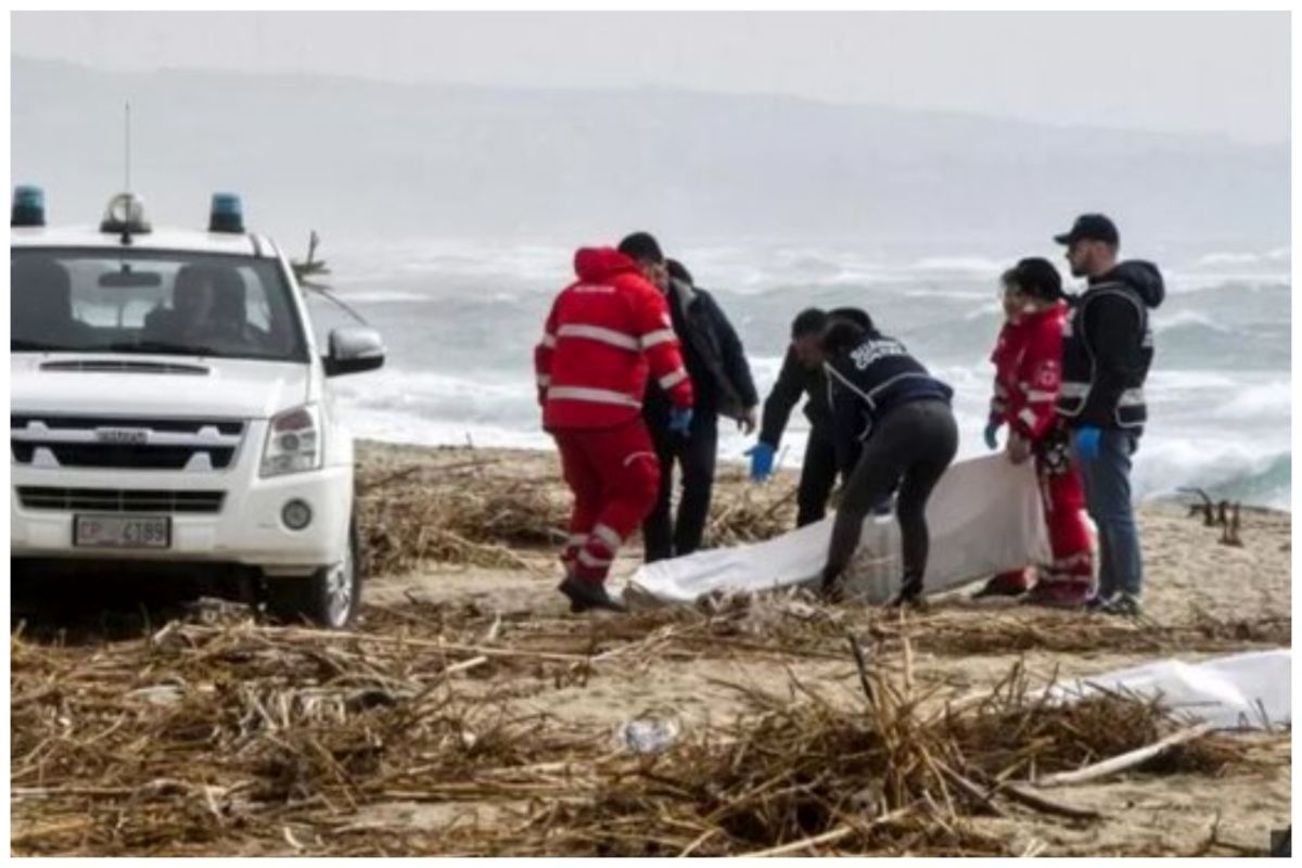 حادثه مرگبار در سواحل ترکیه / دست‌کم 22 مهاجر جان باختند