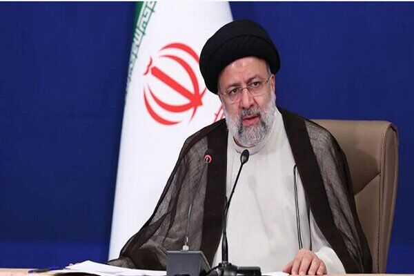 رئیسی: اجازه نمی‌دهیم قطار پیشرفت کشور کُند یا متوقف شود/ دشمن می‌خواهد مردم را بیکار و عصبانی کند