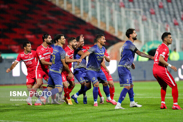 توقف پرسپولیس در بازی با گل گهر