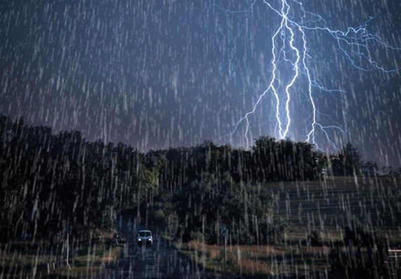  بارش باران و وزش باد شدید در ۱۵ استان