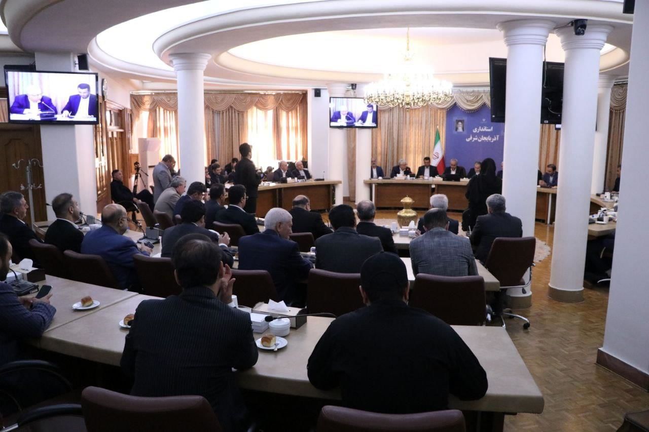 صادرکننده ایرانی تنهاست!