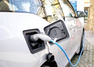 تفاوت قیمت سوخت در خودروهای برقی و بنزینی