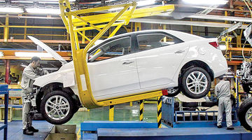 دو راهی سیاستگذار خودرو