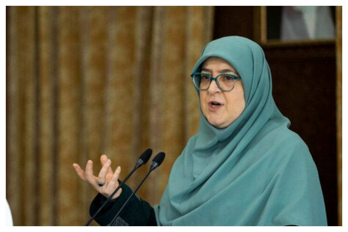 مهاجرانی:  شرایط فعلی کشور ما را موظف می‌کند که بیش از گذشته کار کنیم/ من به‌عنوان عضو دولت باید بررسی کنم که کجای سیاست‌گذاری‌ها نیاز به اصلاح دارد