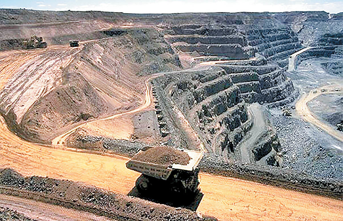 ضعف زیرساخت حمل ریلی و جاده‌‌‌ای مانع تولید سنگ‌آهن در معدن سنگان خواف