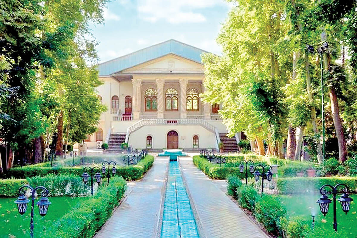 اکران فیلم‌های قدیمی