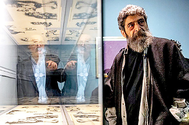 50 سال است جز نقاشی کاری نکرده‌ام