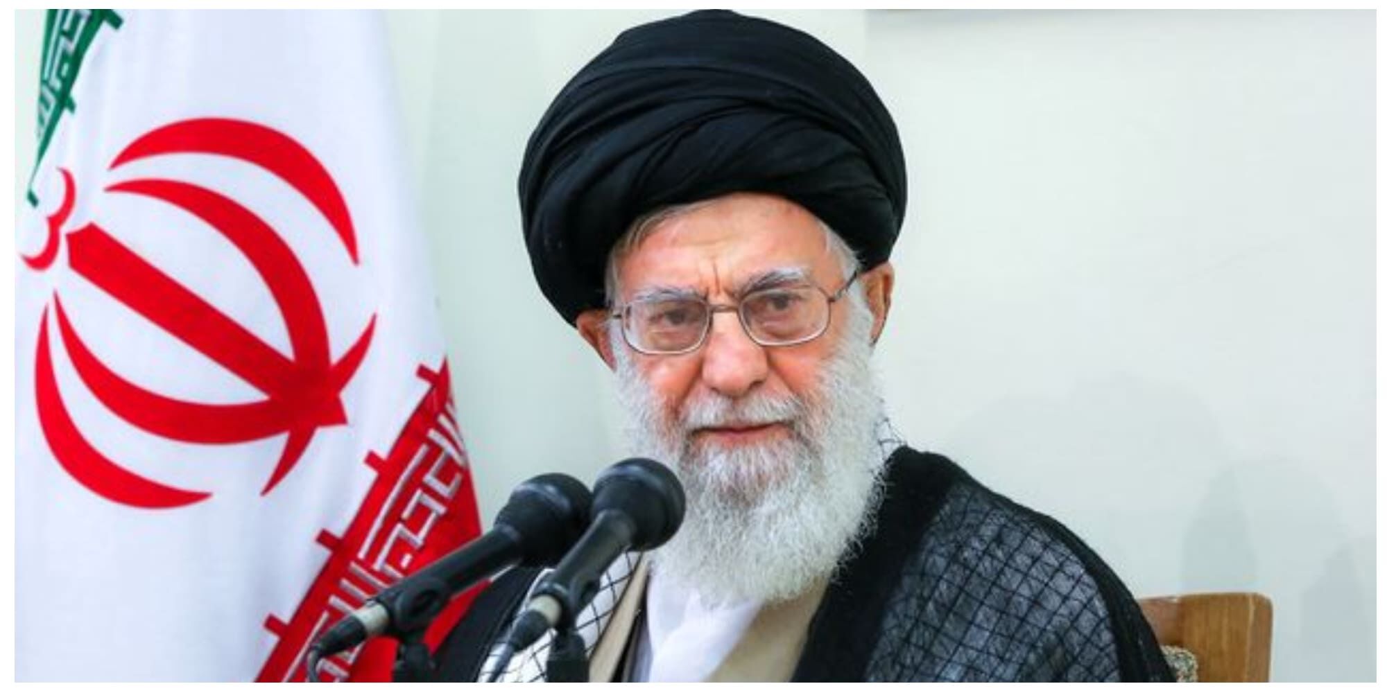 رهبر انقلاب: سپاه اهتمام برای تقویت بنیه‌های معنوی و نظامی‌اش را مضاعف کند