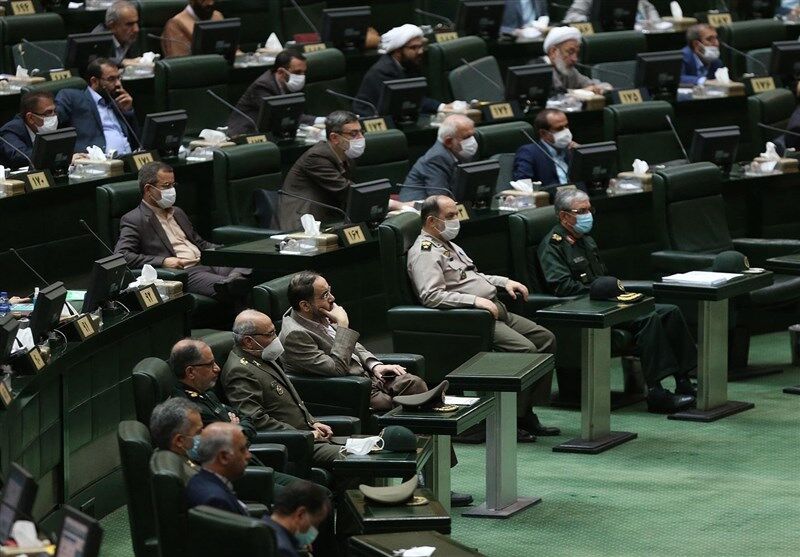 اسامی نمایندگانی که با تأخیر به جلسه علنی آمدند