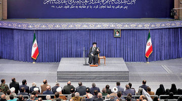 تاکید رهبری بر اتحاد ملی