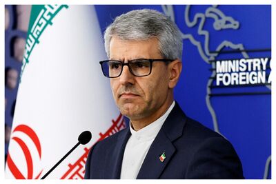 بقایی: میناب تنها یک نمونه از صدها مورد جنایت آمریکا و اسرائیل بود/ موشک خوشه‌ای جان مردم را در لامرد گرفت