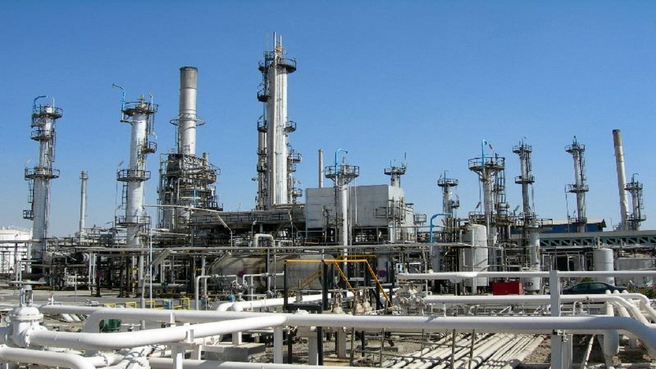 انتخاب شرکت پالایش نفت تبریز به عنوان مجموعه برتر در حوزه صیانت از زیر ساخت‌های صنعتی اقتصادی