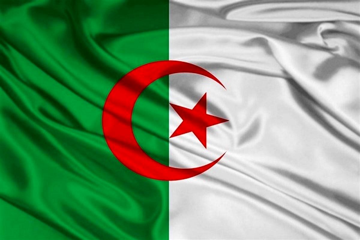 ایران و الجزایر ۶ سند همکاری مشترک امضا کردند