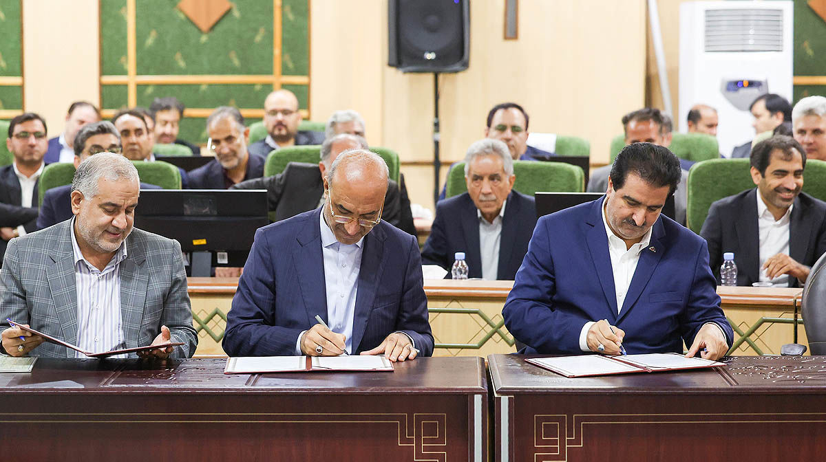 مشارکت بانک رفاه کارگران در توسعه پتروشیمی بیستون 
