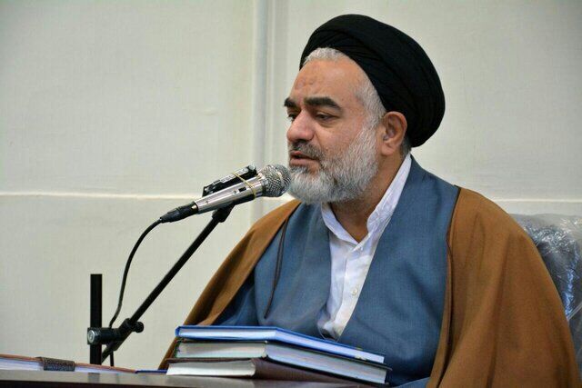 خطیب جمعه اصفهان: سیاست دولت درباره هدفمندی یارانه‌ها به درستی تبیین نشد