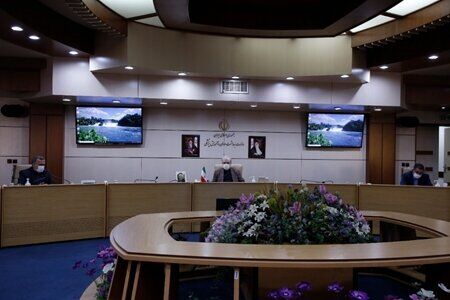 وزیر بهداشت: واکسن داخلی تا پایان بهار آماده است