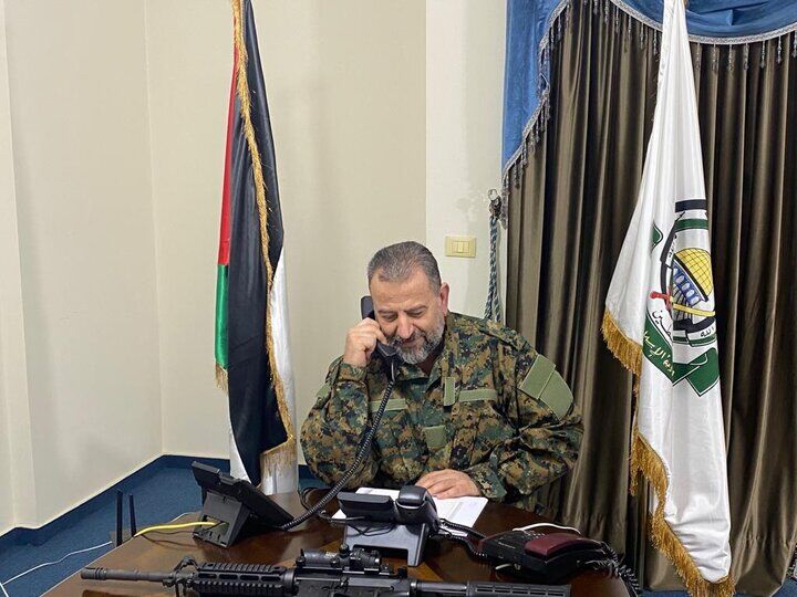 صالح العاروری لباس رزم بر تن کرد!+عکس