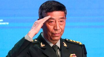 راز ناپدید شدن وزیردفاع چین/ پای یک حادثه مشکوک به میان آمد