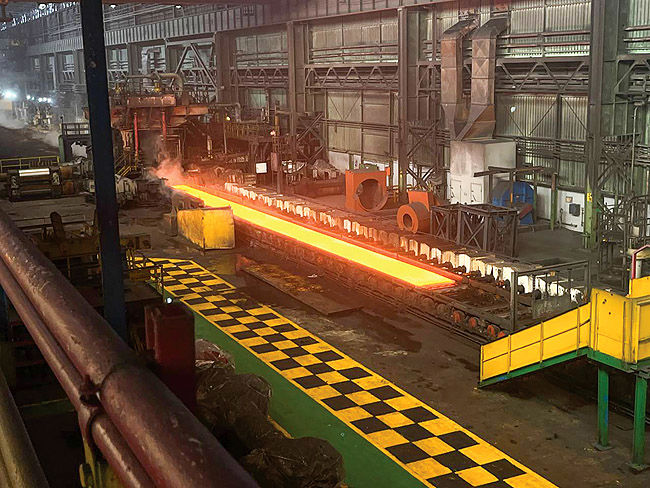 توسعه ملی در آینه فولاد مبارکه