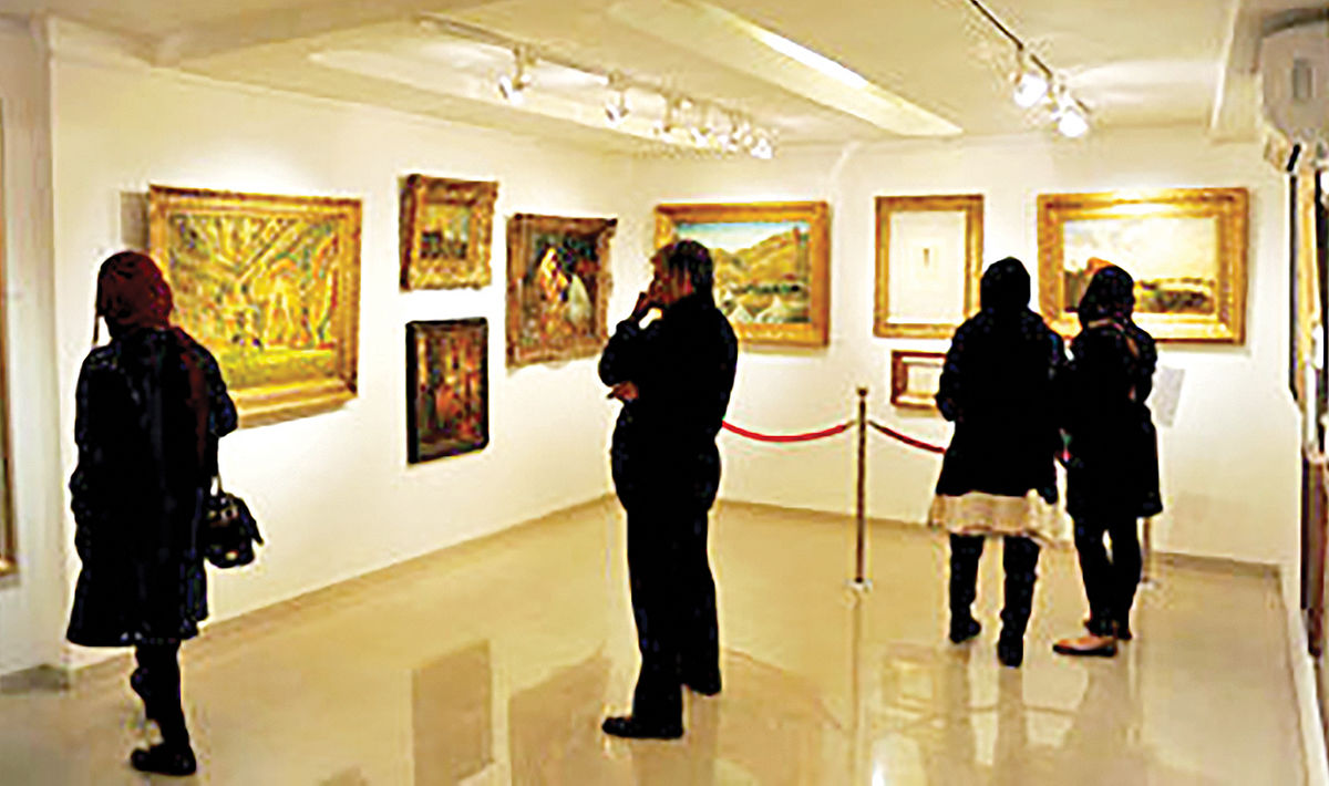  12 نمایشگاه هنری در استان‌های کشور