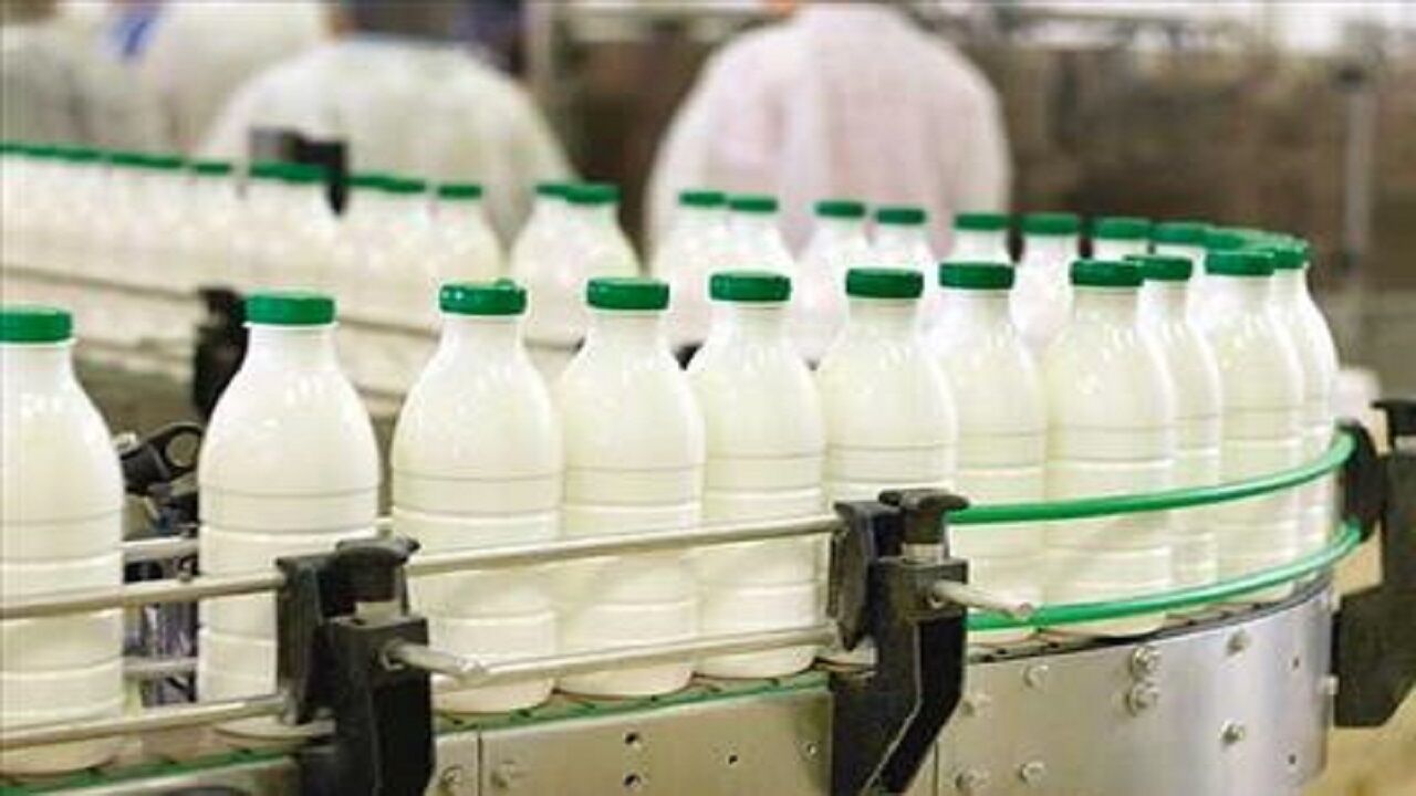 علت توزیع نشدن شیر در مدارس چه بود؟