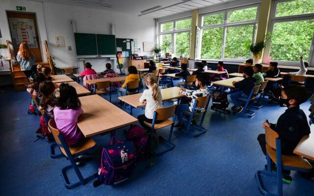 توصیه چالشیِ مقامات آلمان برای مهار کرونا در مدارس