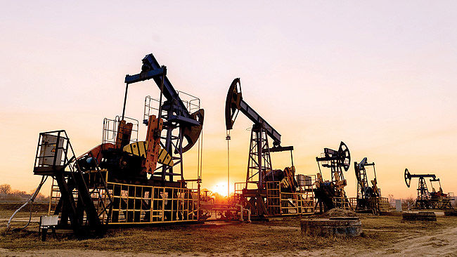 محمدرضا عارف به محمود احمدی نژاد تسلیت گفت