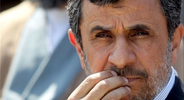 واکنش تند احمدی نژاد به منتقدان سفرش به دبی