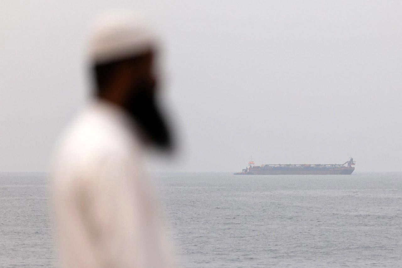 ارزیابی وال استریت ژورنال از مشارکت اعراب در جنگ/ بن سلمان در آستانه ورود به جنگ علیه ایران/ امارات شروع به مسدود کردن دارایی‌های متعلق به ایران کرده است 