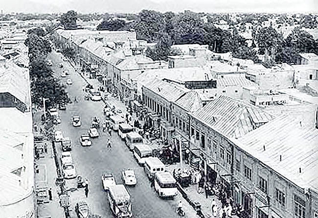 اکران مستندی درباره 140 سال زندگی در ناصرخسرو 