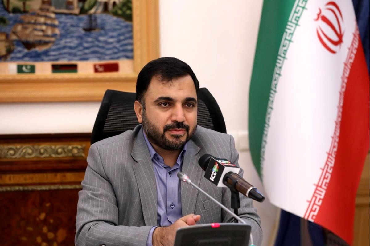 توضیحات وزیر ارتباطات درباره مشکل ساعت در تلفن های همراه