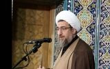 امام جمعه تبریز: مذاکره ما هم جنگ است و جنگ را کنار نگذاشته‌ایم/ اگر حتی یکی از شرایط محقق نشود، دست‌ها روی ماشه است