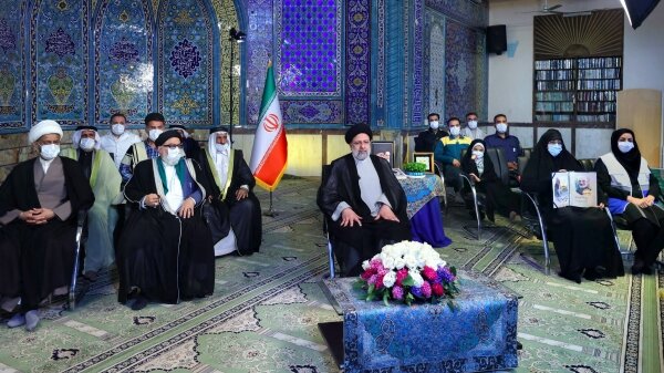 رئیس جمهور: حمایت از تولید در صدر برنامه‌های دولت خواهد بود/ کشور و اقتصاد را معطل برجام نکردیم
