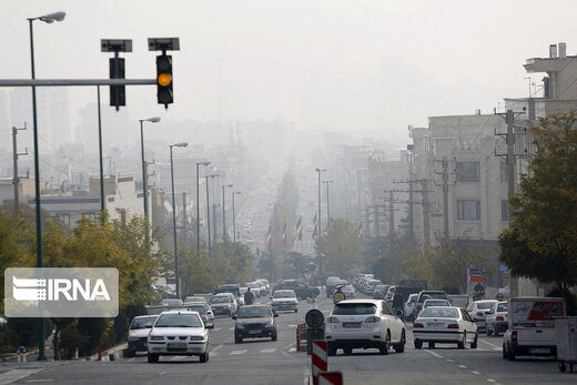ادامه آلودگی هوا تا پایان هفته/ پیش‌بینی کاهش دما در تهران