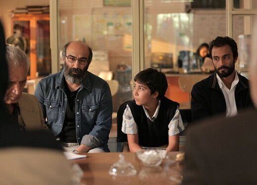 جنجال فیلم جدید اصغر فرهادی/ اصولگرایان مدافعش شدند