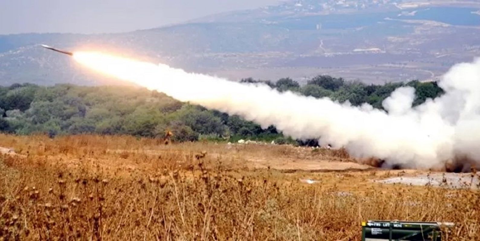 نخستین تصاویر از موشک پیشرفته حزب‌الله/ این موشک معادلات را تغییر می‌دهد+ فیلم