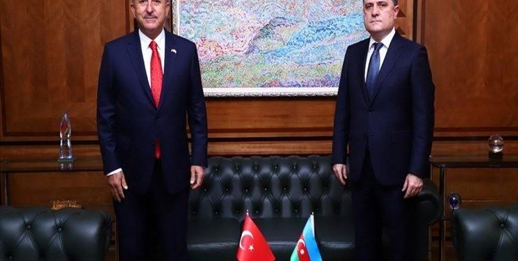 رایزنی تلفنی وزرای خارجه ترکیه و آذربایجان 
