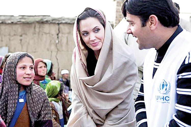 حمایت آنجلینا جولی از زنان افغان