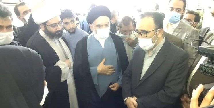 دلجویی تولیت آستان قدس رضوی از فرزند حجت‌الاسلام شهید اصلانی