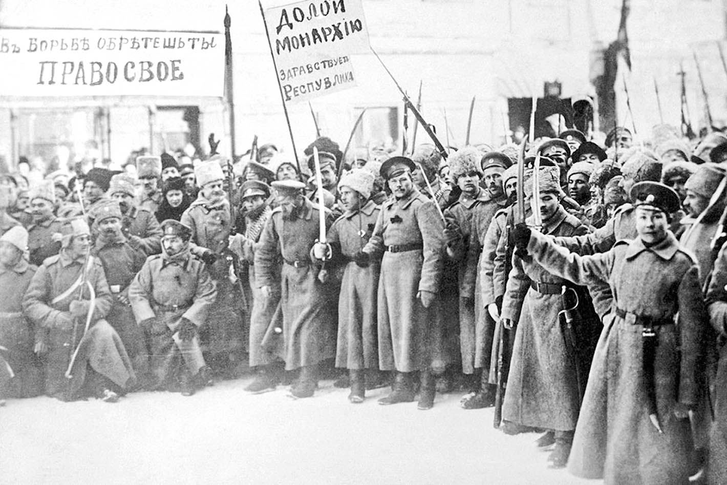 تاثیر انقلاب روسیه بر مشروطه