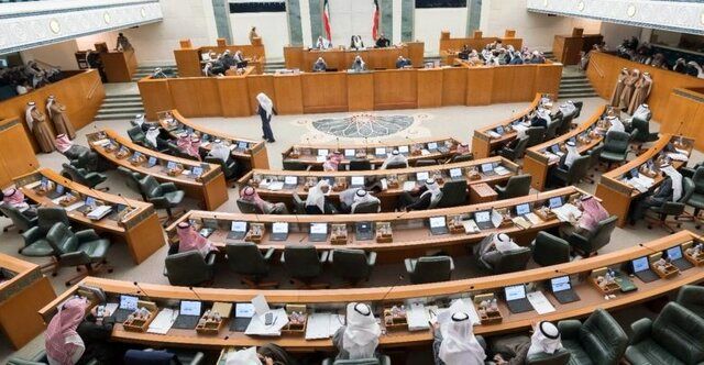 فرمان انحلال پارلمان کویت صادر شد