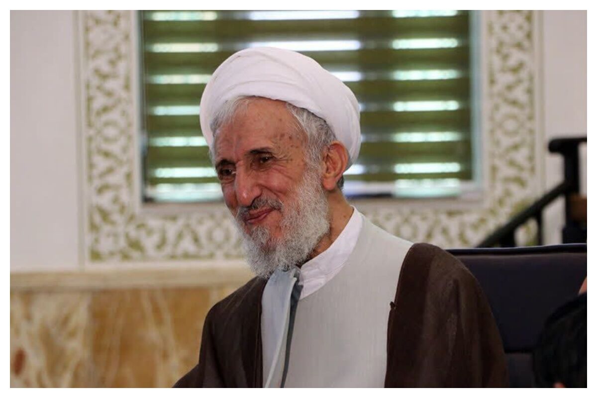 تصاویری از جلسه درس اخلاق کاظم صدیقی در حوزه علمیه ازگل