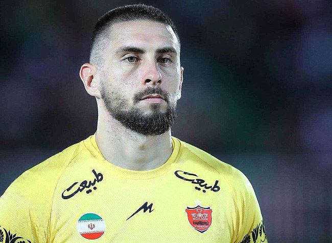 گلر پرسپولیس «آنفالو» کرد