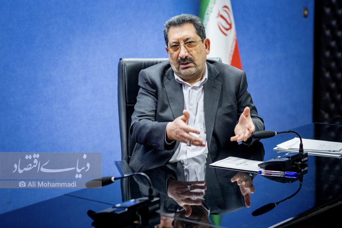 وزیر صمت به خودروسازان مونتاژی هشدار داد/افزایش قیمت ندهید، امکان بازنگری در تعرفه‌ها وجود دارد