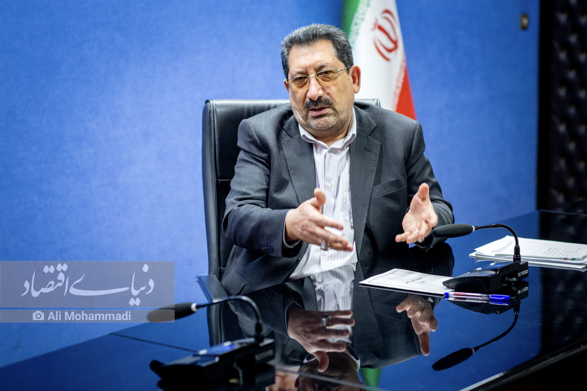 وزیر صمت به خودروسازان مونتاژی هشدار داد/افزایش قیمت ندهید، امکان بازنگری در تعرفه‌ها وجود دارد