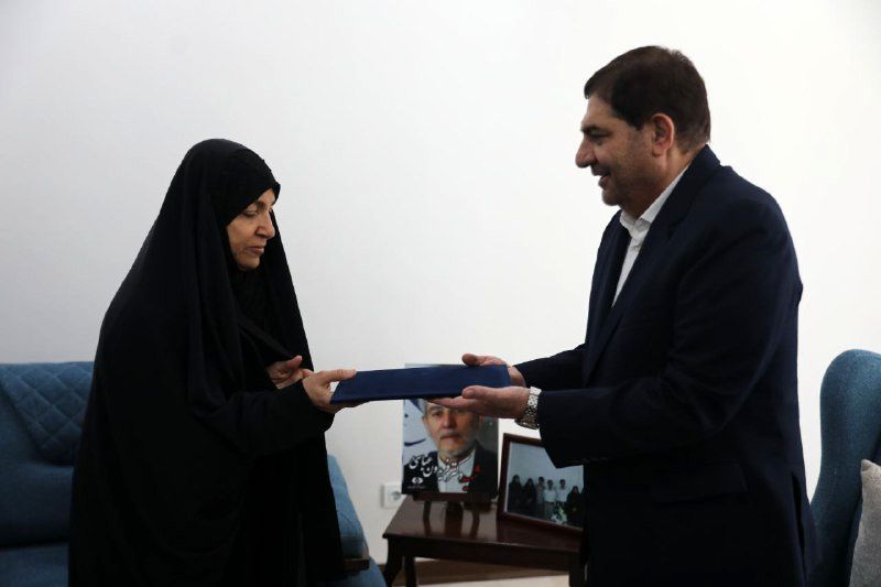 پیام رهبر انقلاب به خانواده شهید فریدون عباسی ابلاغ شد