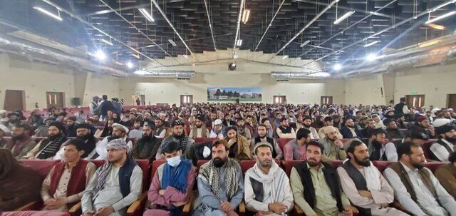 کشت مواد مخدر در افغانستان ممنوع شد