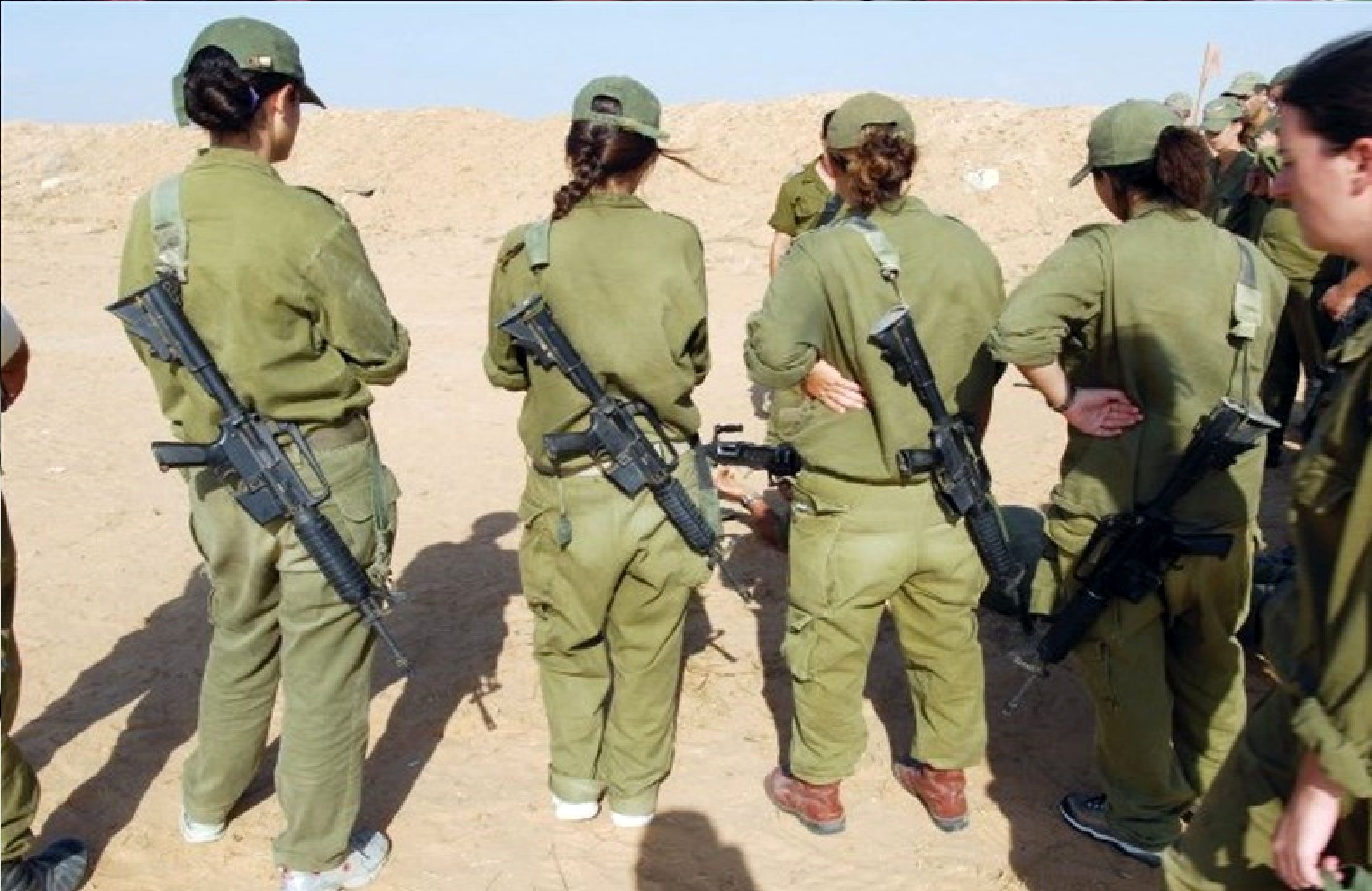 درگیری و زدوخورد شدید نظامیان زن صهیونیستی