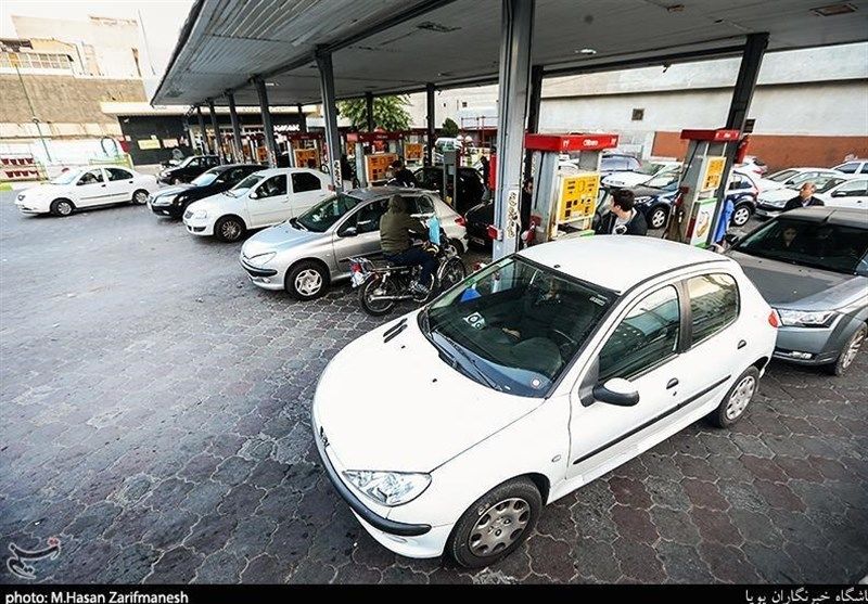 این جایگاه‌ها در تهران بنزین ۱۵۰۰ تومانی عرضه می‌کنند